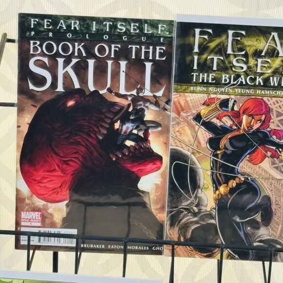 Fear Itself 1-7 7.1-7.3 & One Shots: Book Of Skull, Black Widow, FF Lot Thor - Picture 2 of 7